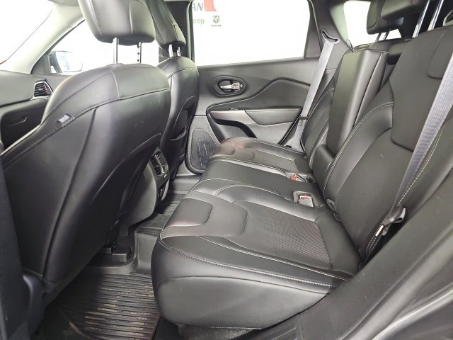Certified 2022 Jeep Cherokee Limited w/ Mopar Interior Package image 25