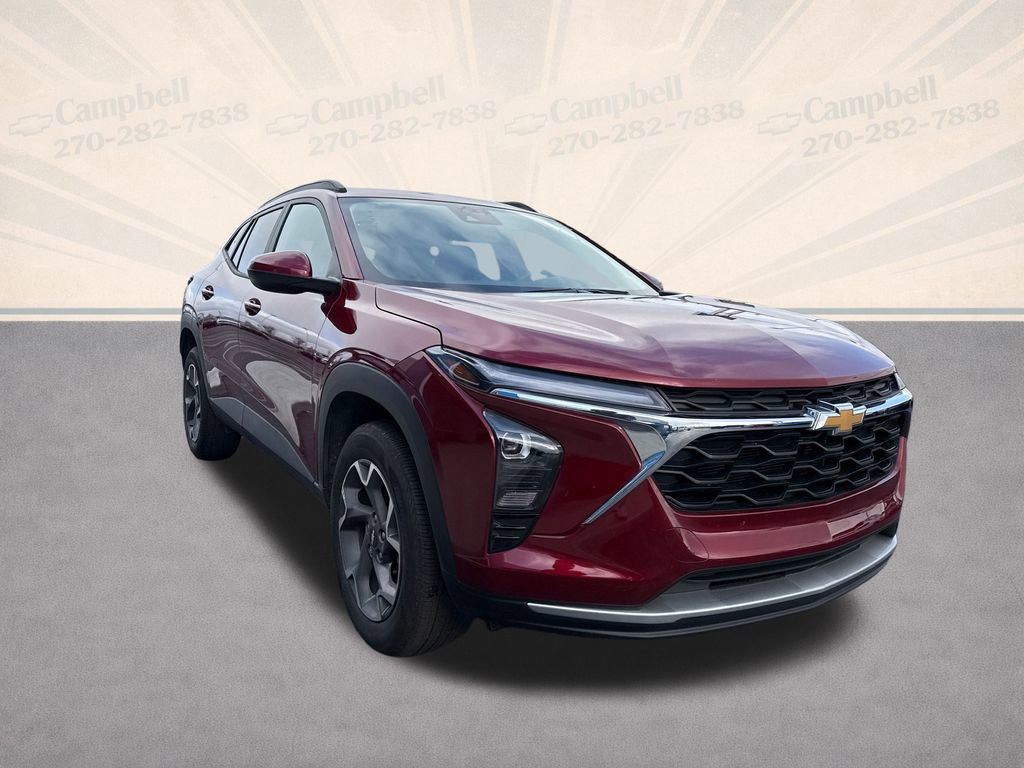 Used 2025 Chevrolet Trax LT image 8