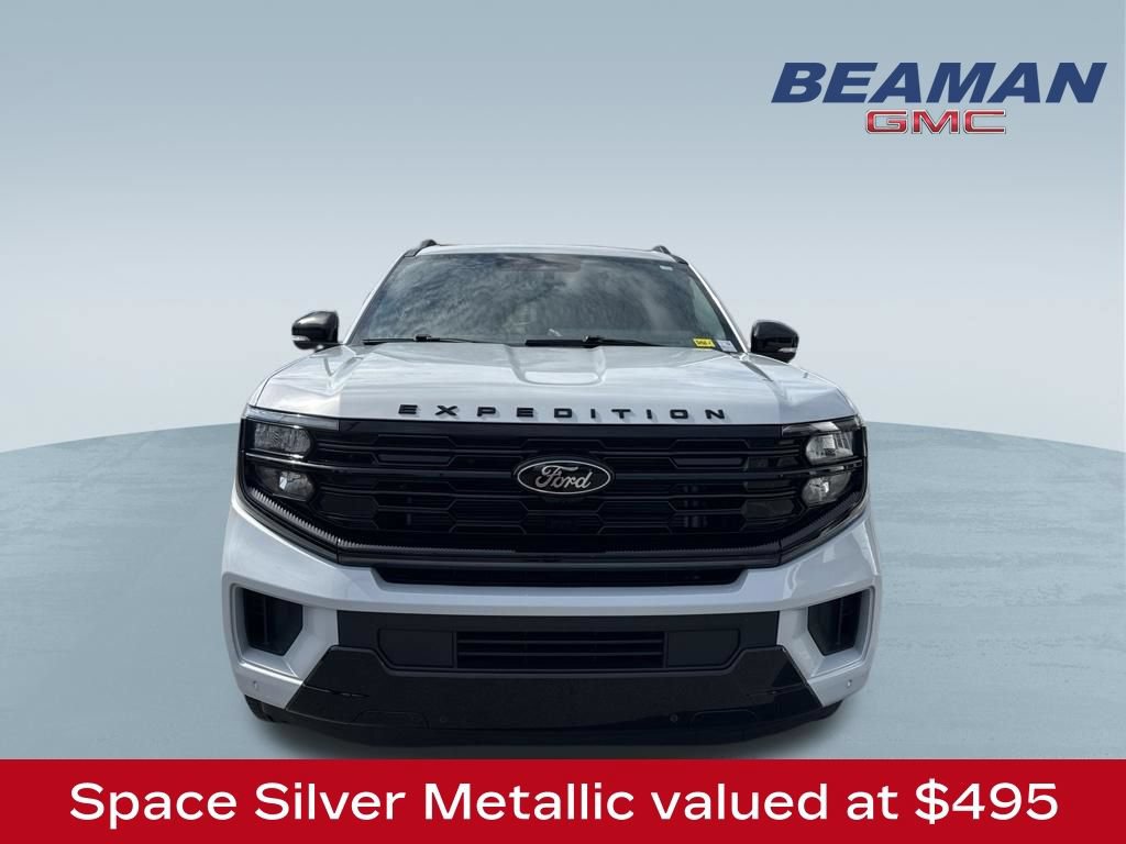 Used 2026 Ford Expedition Platinum w/ Stealth Performance Package AWD/4WD image 2