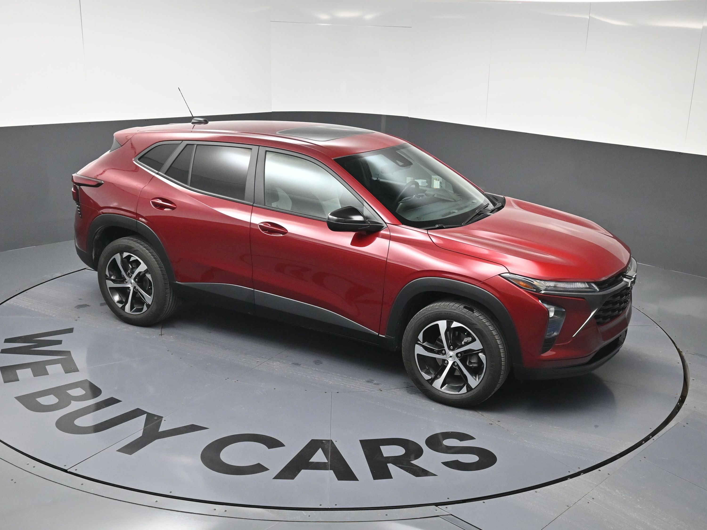 Used 2024 Chevrolet Trax RS w/ Sunroof Package image 32