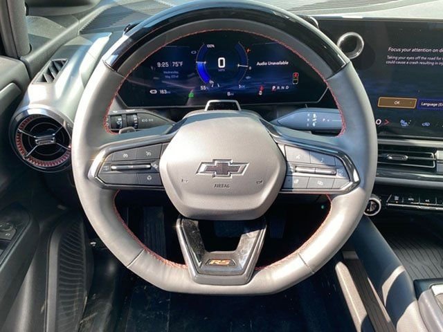 New 2024 Chevrolet Equinox EV RS AWD/4WD image 6