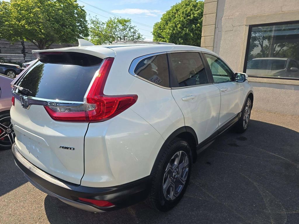 Used 2018 Volvo XC60 T5 Momentum w/ Convenience Package AWD/4WD image 15