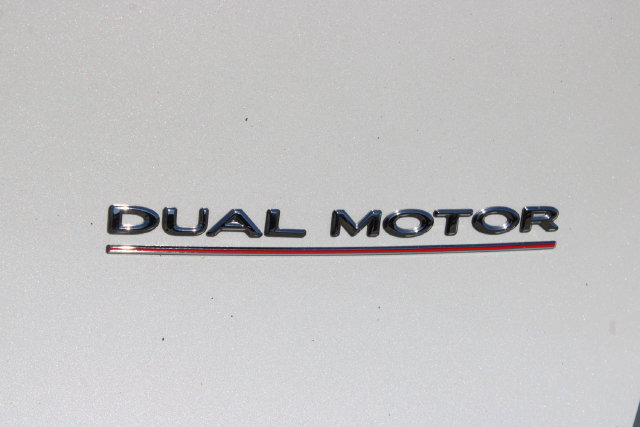 Used 2022 Tesla Model Y Performance AWD/4WD image 6