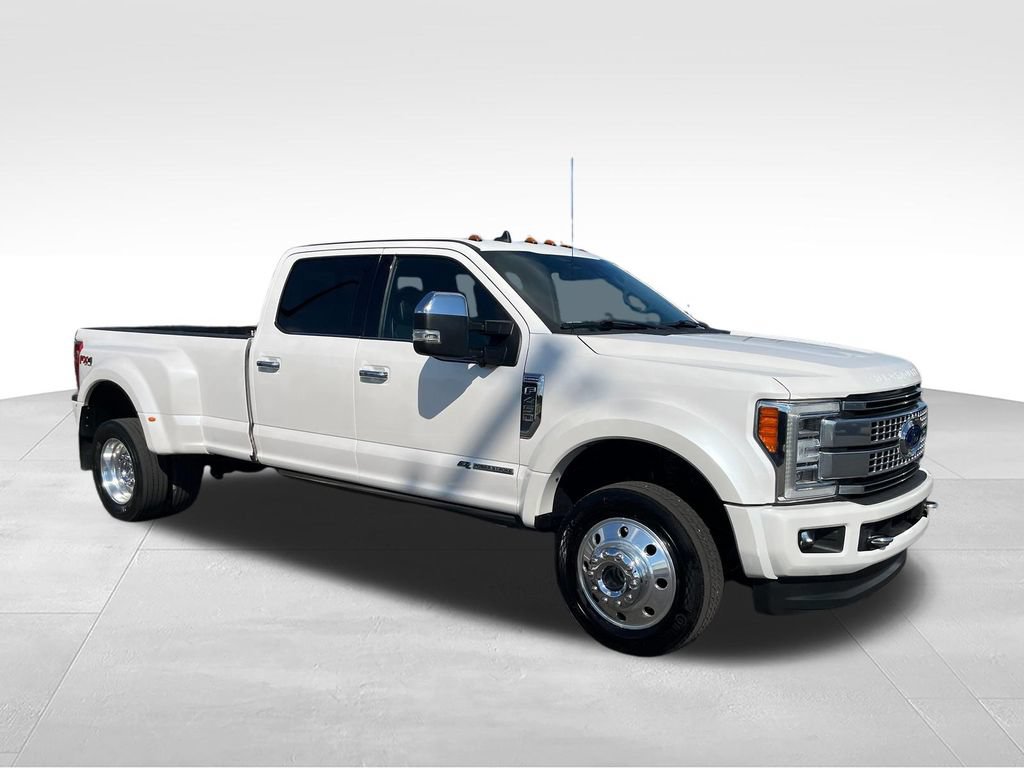 Used 2019 Ford F450 Platinum w/ Platinum Ultimate Package AWD/4WD image 7