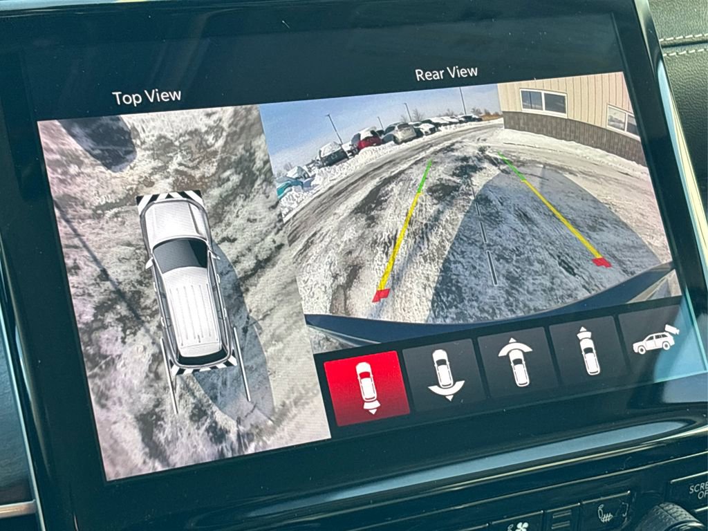 Used 2023 Jeep Grand Cherokee Limited w/ Luxury Tech Group II image 33