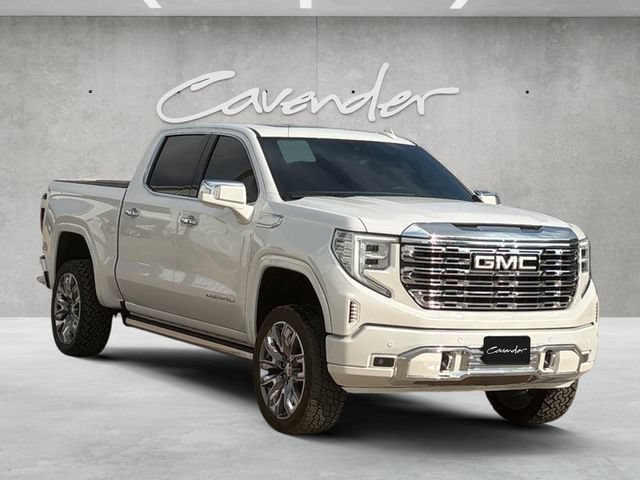 Used 2024 GMC Sierra 1500 Denali w/ Denali Reserve Package AWD/4WD image 2
