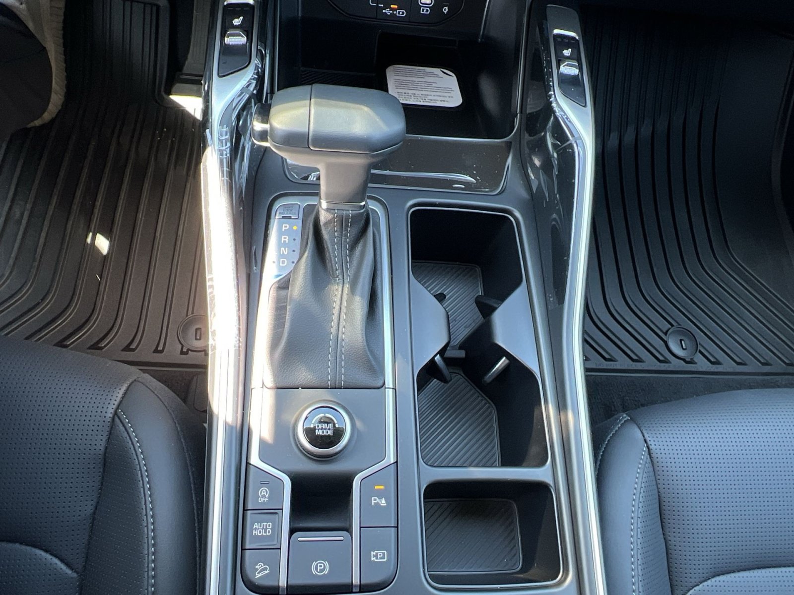 New 2026 Kia Sorento S w/ S Panoramic Sunroof Package FWD image 33