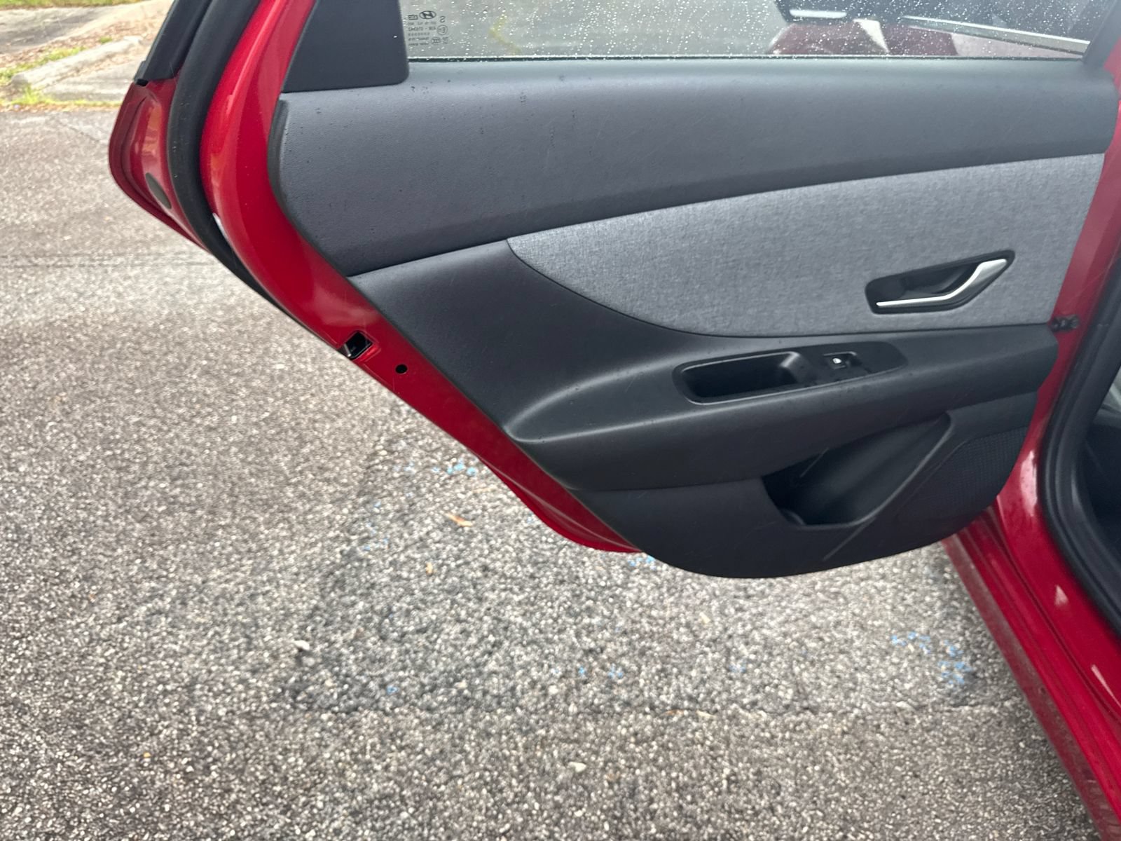 Used 2023 Hyundai Elantra Limited FWD image 21