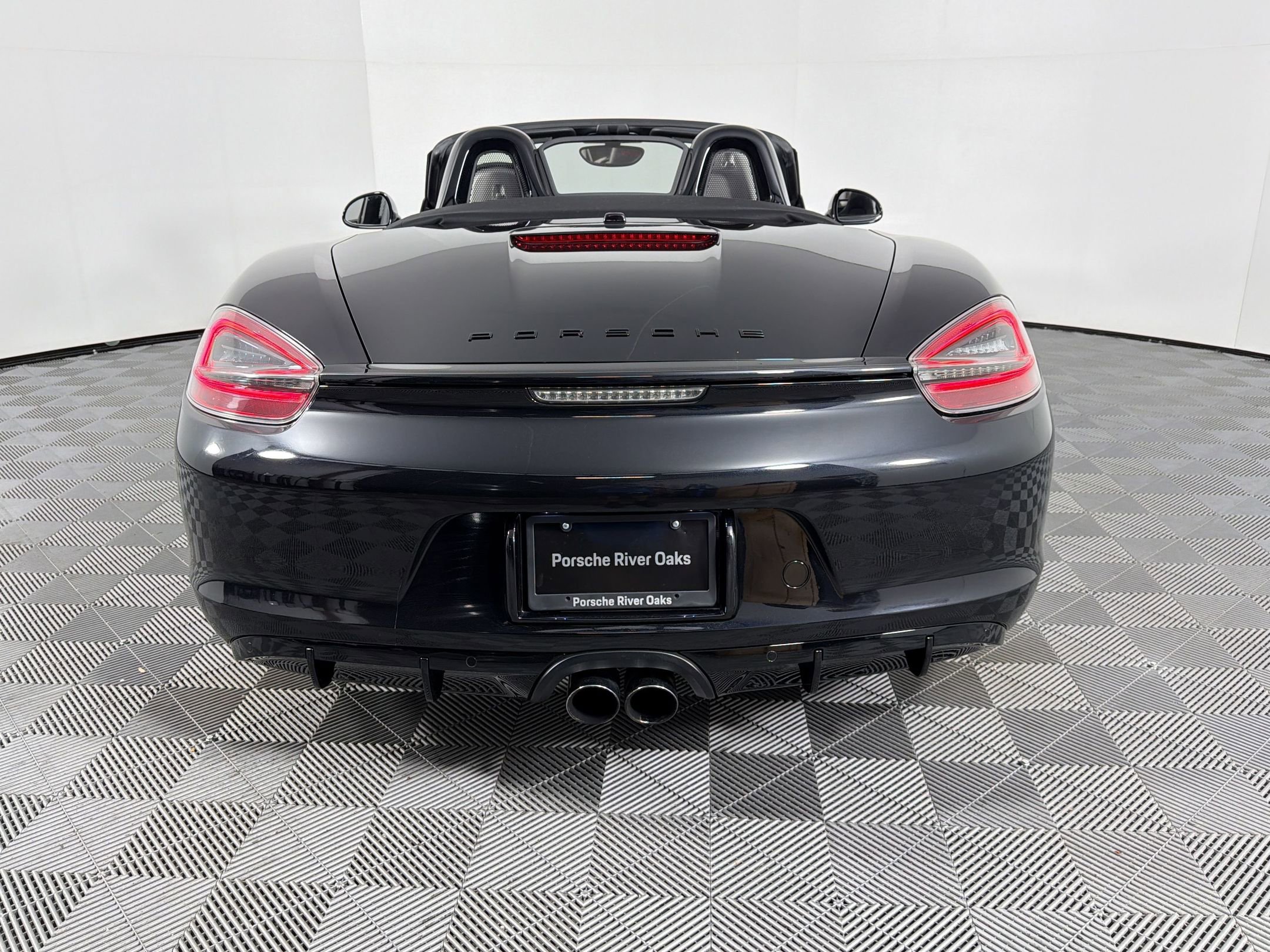 Certified 2015 Porsche Boxster GTS RWD image 10