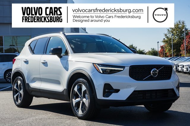 New 2026 Volvo XC40 B5 Plus w/ Protection Package Premier image 1