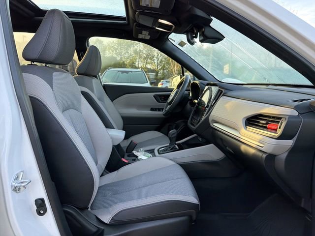 Certified 2025 Subaru Forester Premium AWD/4WD image 17