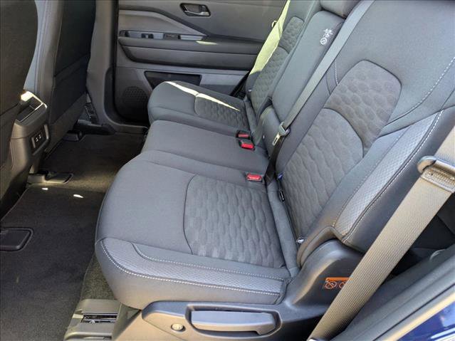 New 2026 Nissan Pathfinder SV image 14