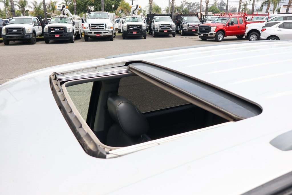 Used 2007 Jeep Grand Cherokee SRT8 w/ SRT Option Group I image 40