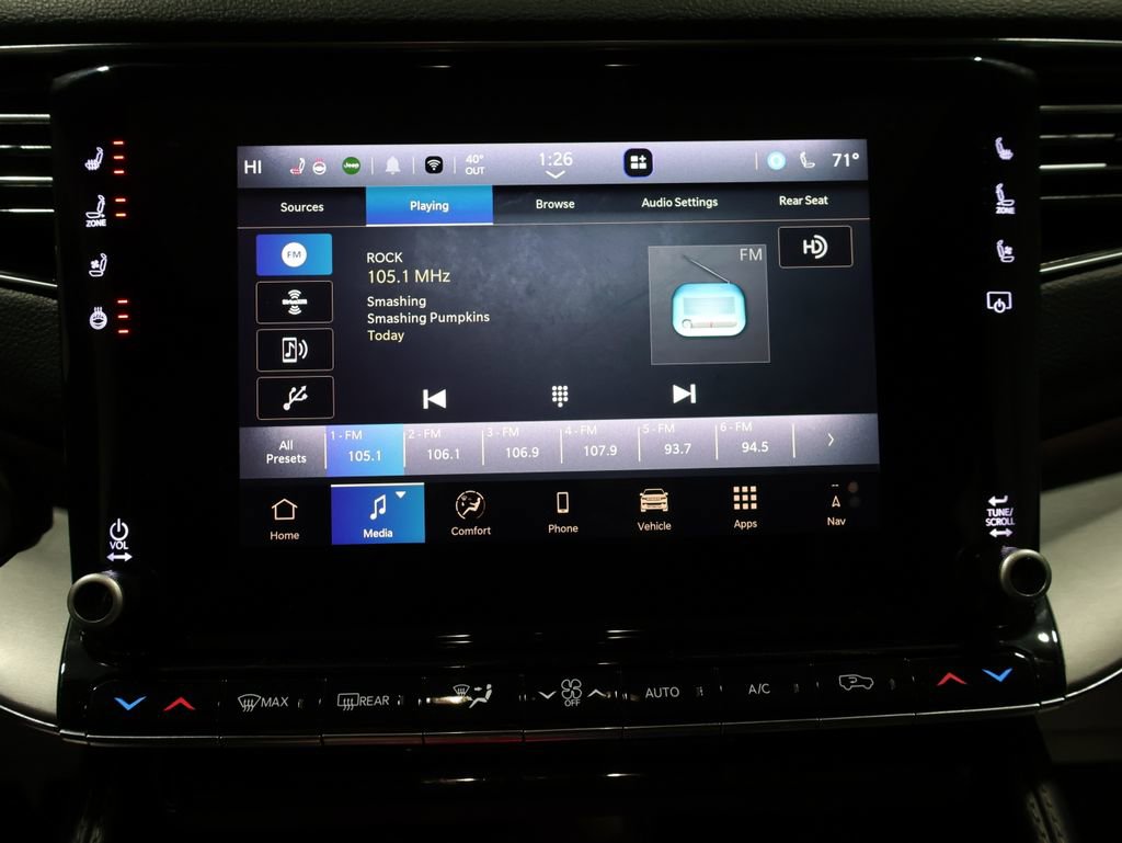 Used 2024 Jeep Wagoneer L Series II image 34