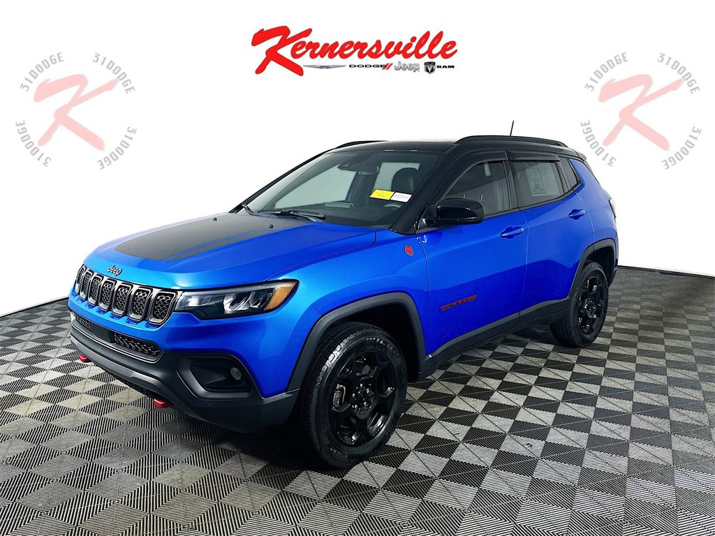 Used 2023 Jeep Compass Trailhawk w/ Sun and Sound Group image 3