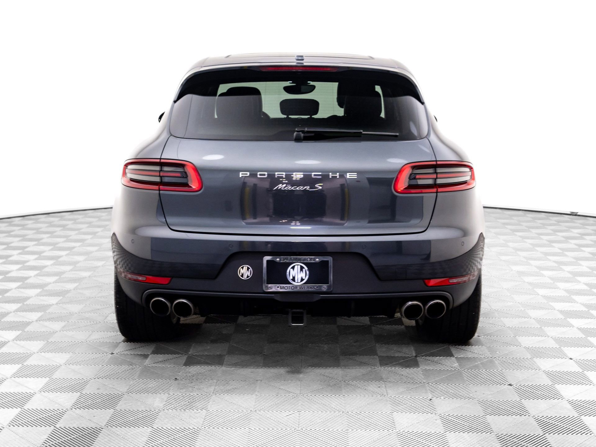 Used 2017 Porsche Macan S image 4