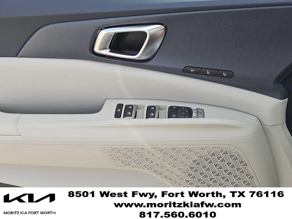 New 2026 Kia Carnival SX FWD image 16