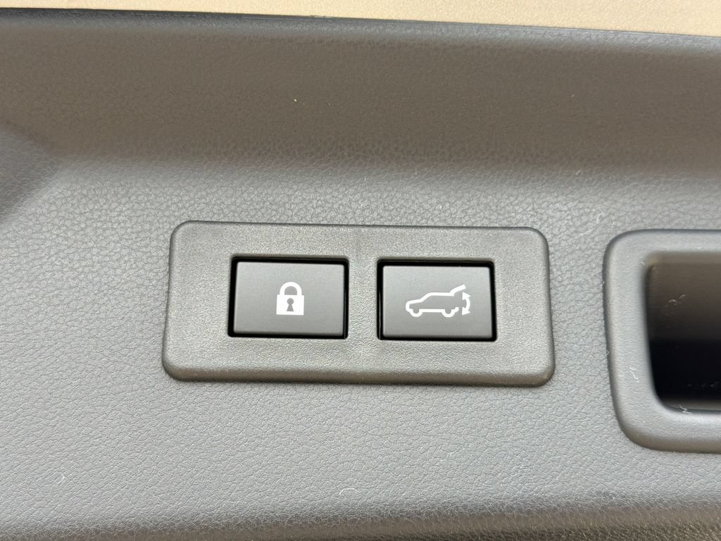 New 2026 Subaru Forester Touring AWD/4WD image 12