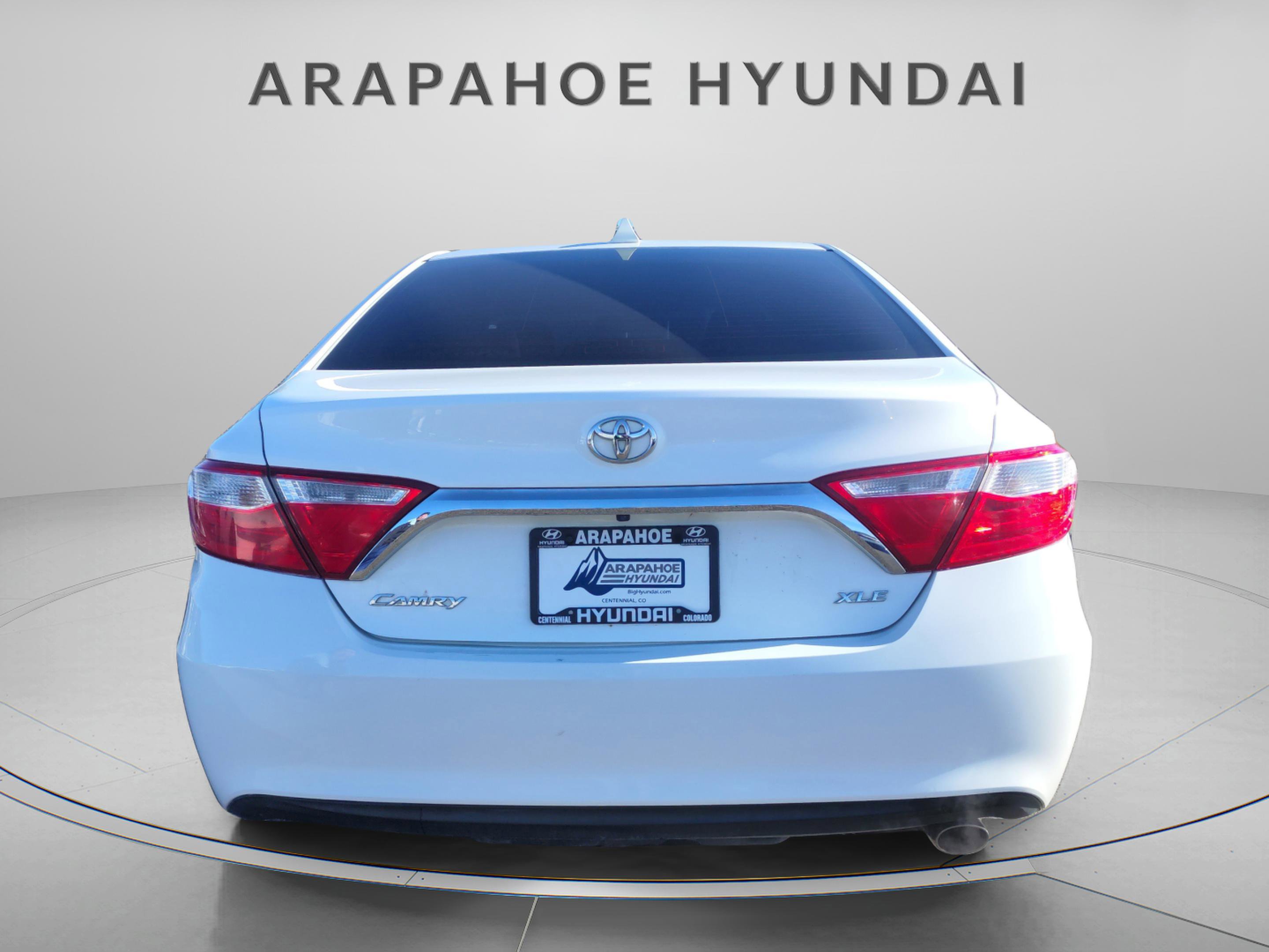 Used 2017 Toyota Camry XLE image 6