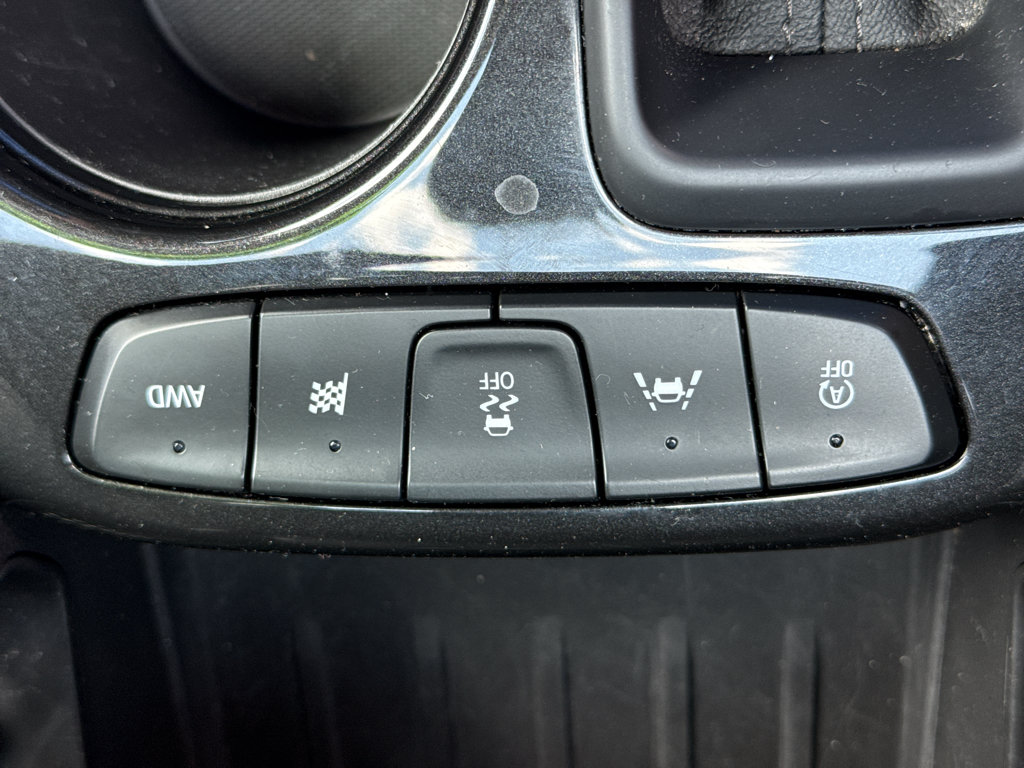 Used 2025 Chevrolet TrailBlazer LT AWD/4WD image 27