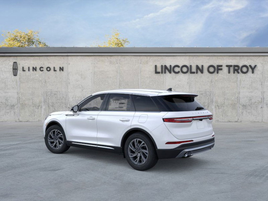 New 2025 Lincoln Corsair FWD w/ Equipment Group 101A image 4