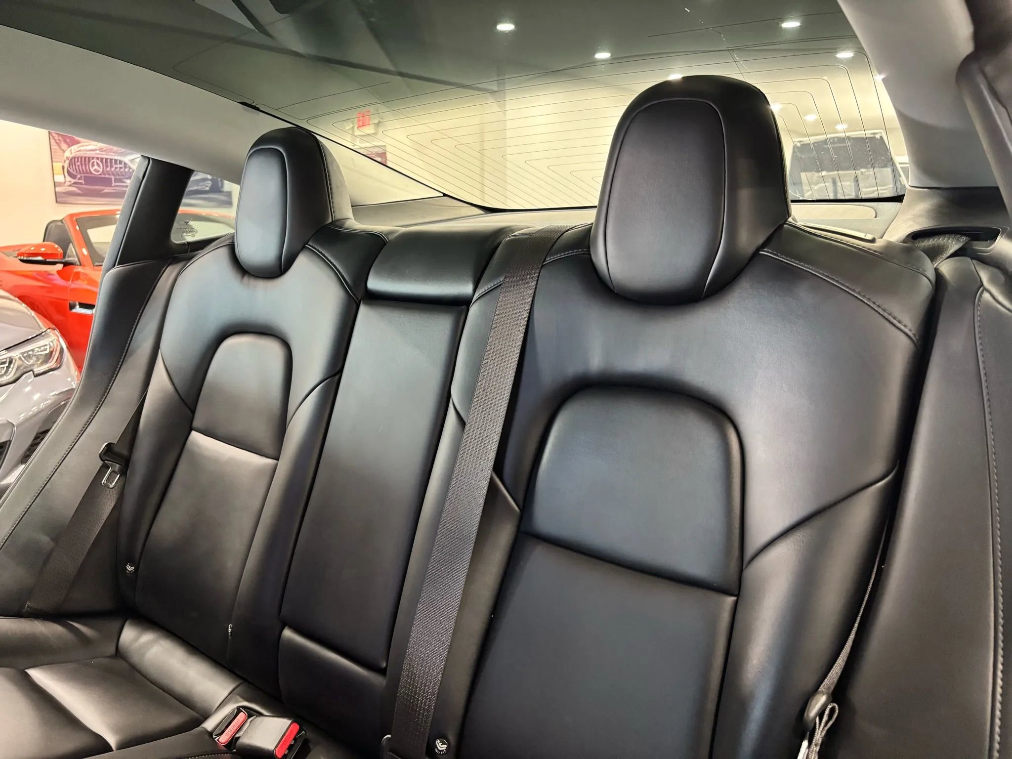 Used 2018 Tesla Model 3 Long Range image 16