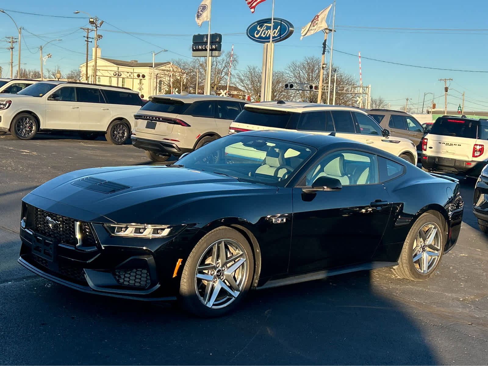 Used 2024 Ford Mustang GT image 2