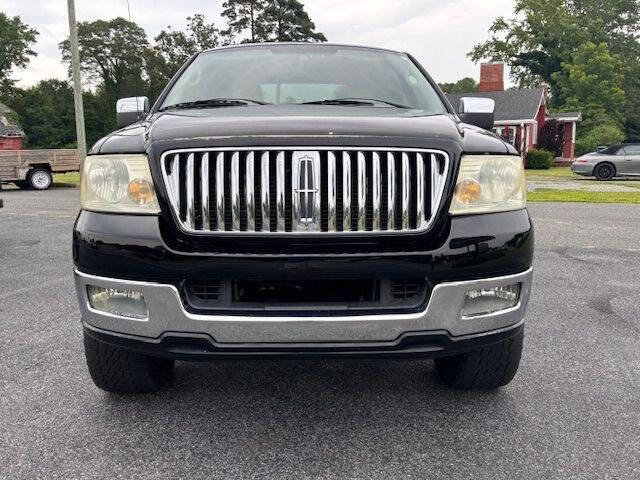 Used 2006 Lincoln Mark LT 4x4 image 3