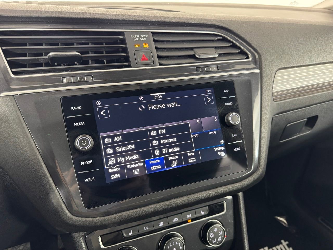 Used 2024 Volkswagen Tiguan Wolfsburg Edition image 15