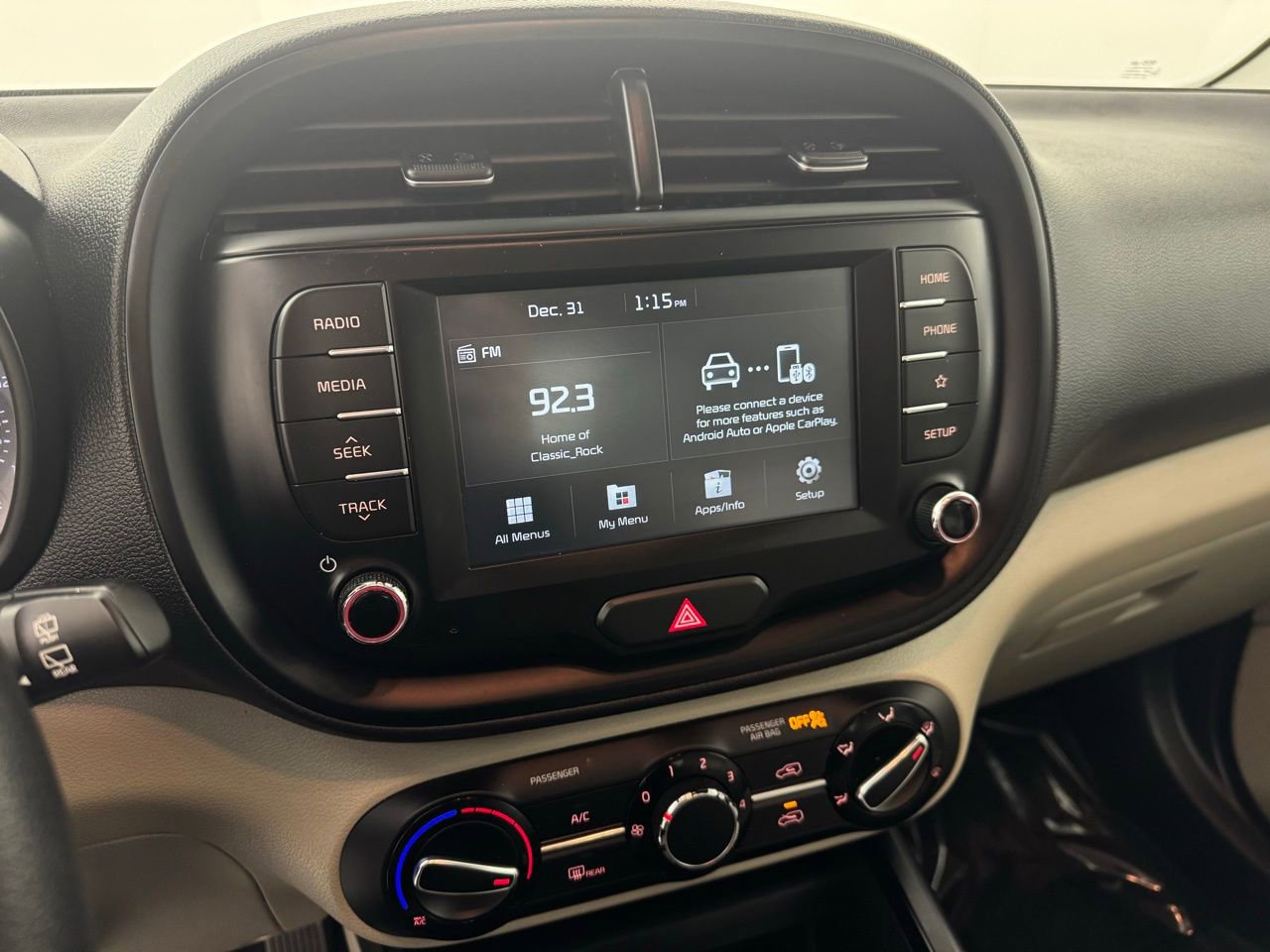 Used 2021 Kia Soul LX image 14