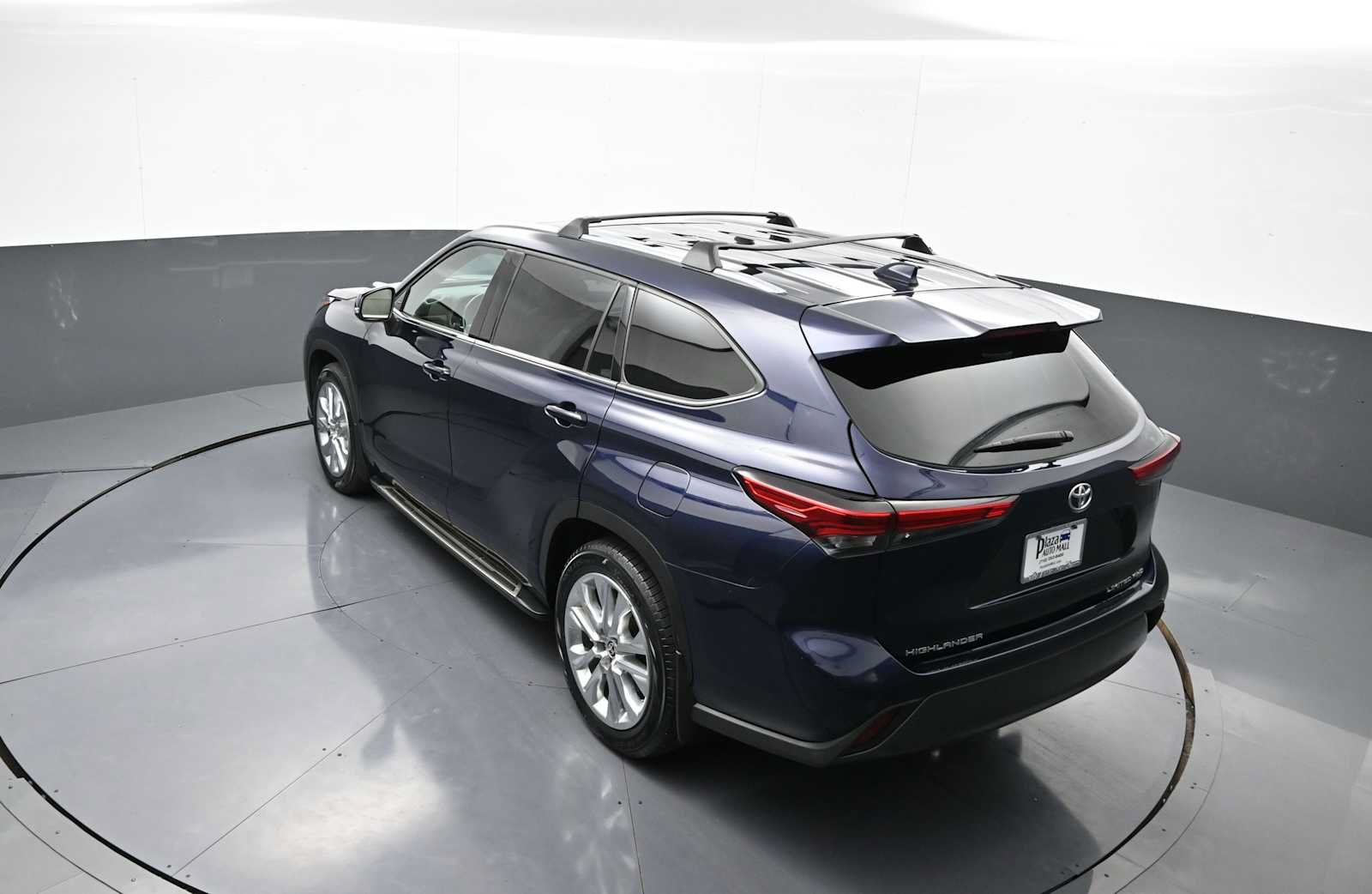Used 2022 Toyota Highlander Limited AWD/4WD image 41
