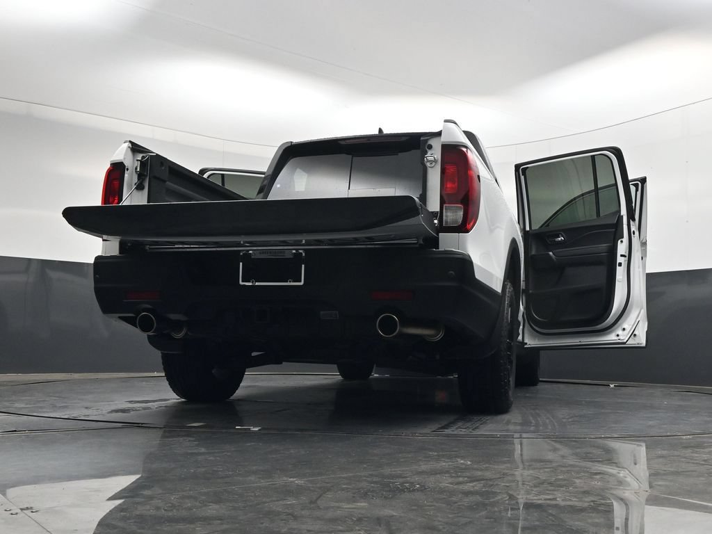 Certified 2026 Honda Ridgeline Black Edition image 46