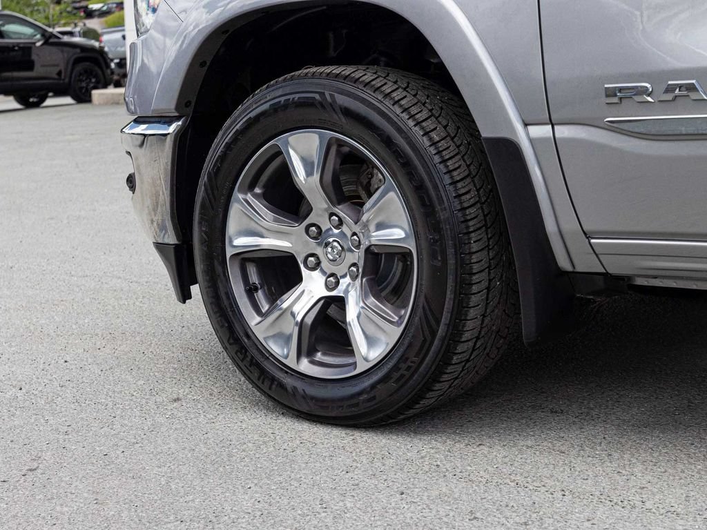 Used 2020 RAM 1500 Laramie AWD/4WD image 7