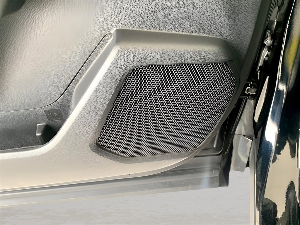 Used 2024 Toyota Highlander XLE image 13