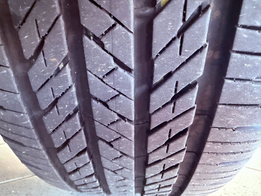 Certified 2025 Lexus NX 250 FWD w/ Premium Package image 17