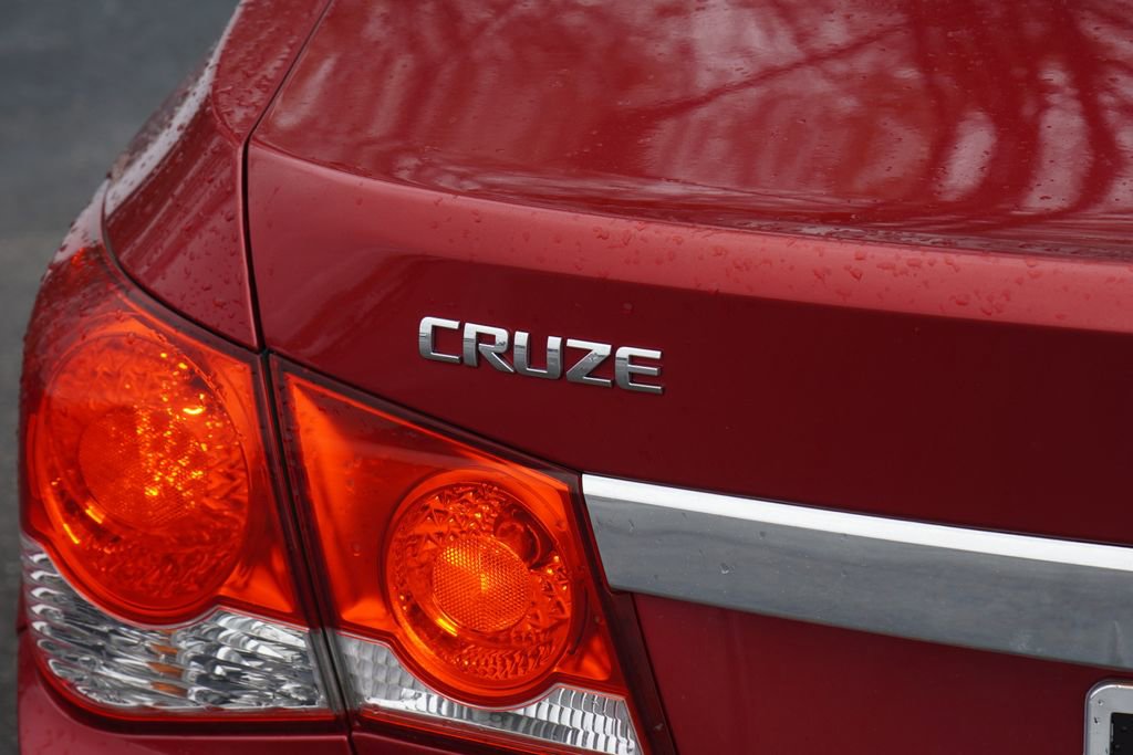 Used 2014 Chevrolet Cruze LT FWD image 7