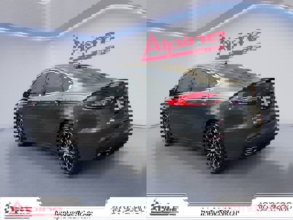 Used 2020 Ford Fusion Titanium image 3