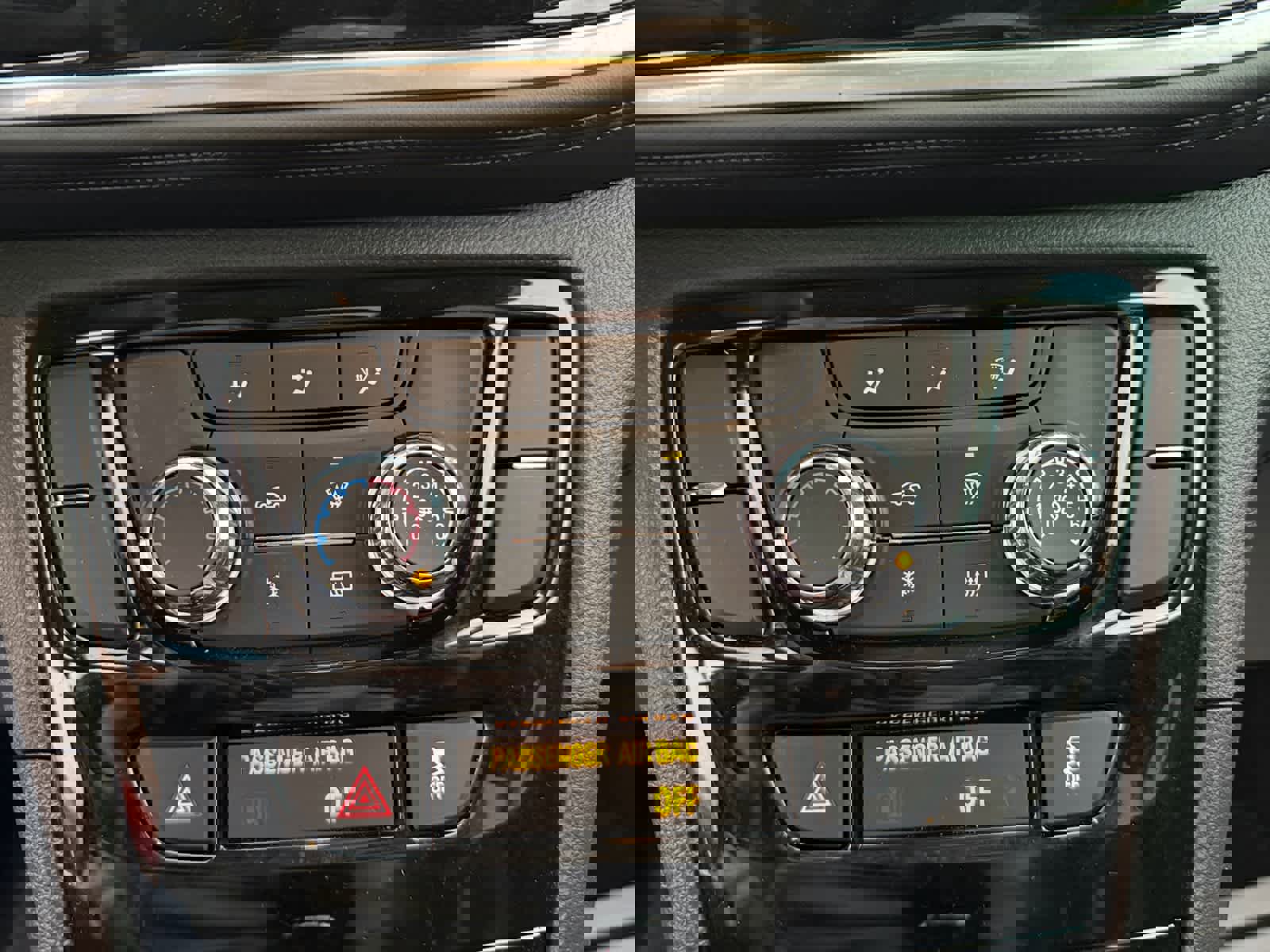 Used 2022 Buick Encore Preferred w/ Safety Package image 25