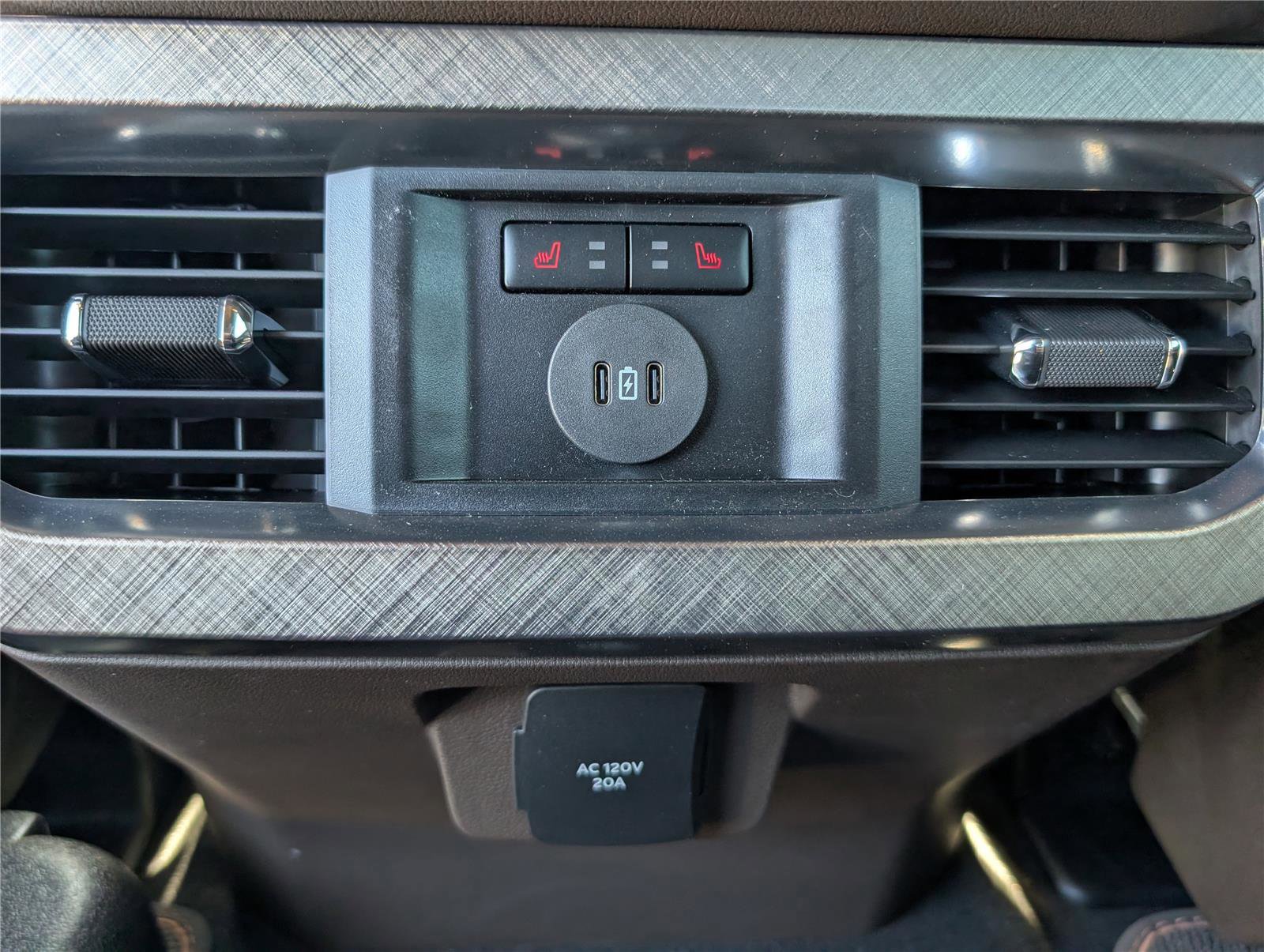 Used 2026 Ford F450 King Ranch w/ FX4 Off-Road Package image 20