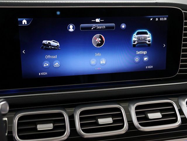 Certified 2026 Mercedes-Benz GLS 450 4MATIC image 20