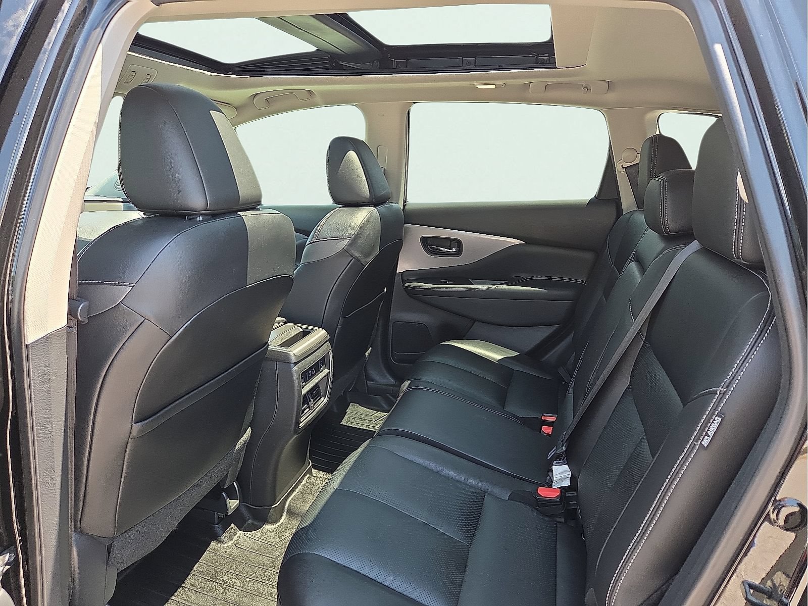 Used 2019 Nissan Murano SL w/ SL Technology Package FWD image 10