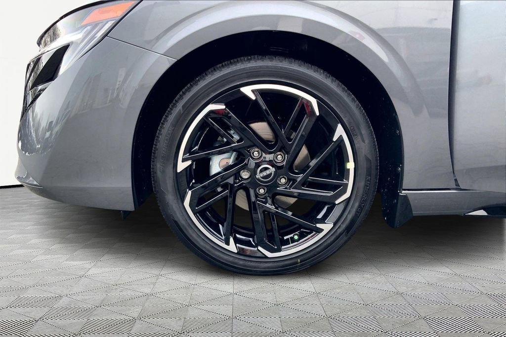 New 2026 Nissan Sentra SR w/ SR Premium Package image 6