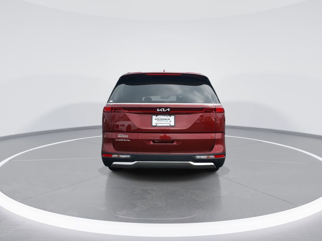 Used 2024 Kia Carnival SX Prestige image 7