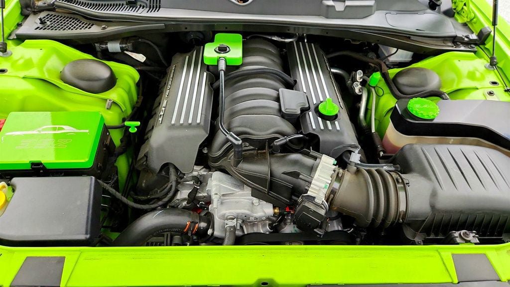 Used 2019 Dodge Challenger R/T Scat Pack w/ Dynamics Package RWD image 25