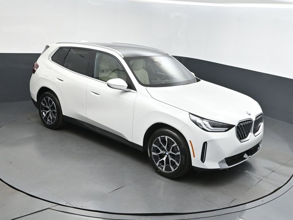 New 2025 BMW X3 xDrive30i w/ Convenience Package