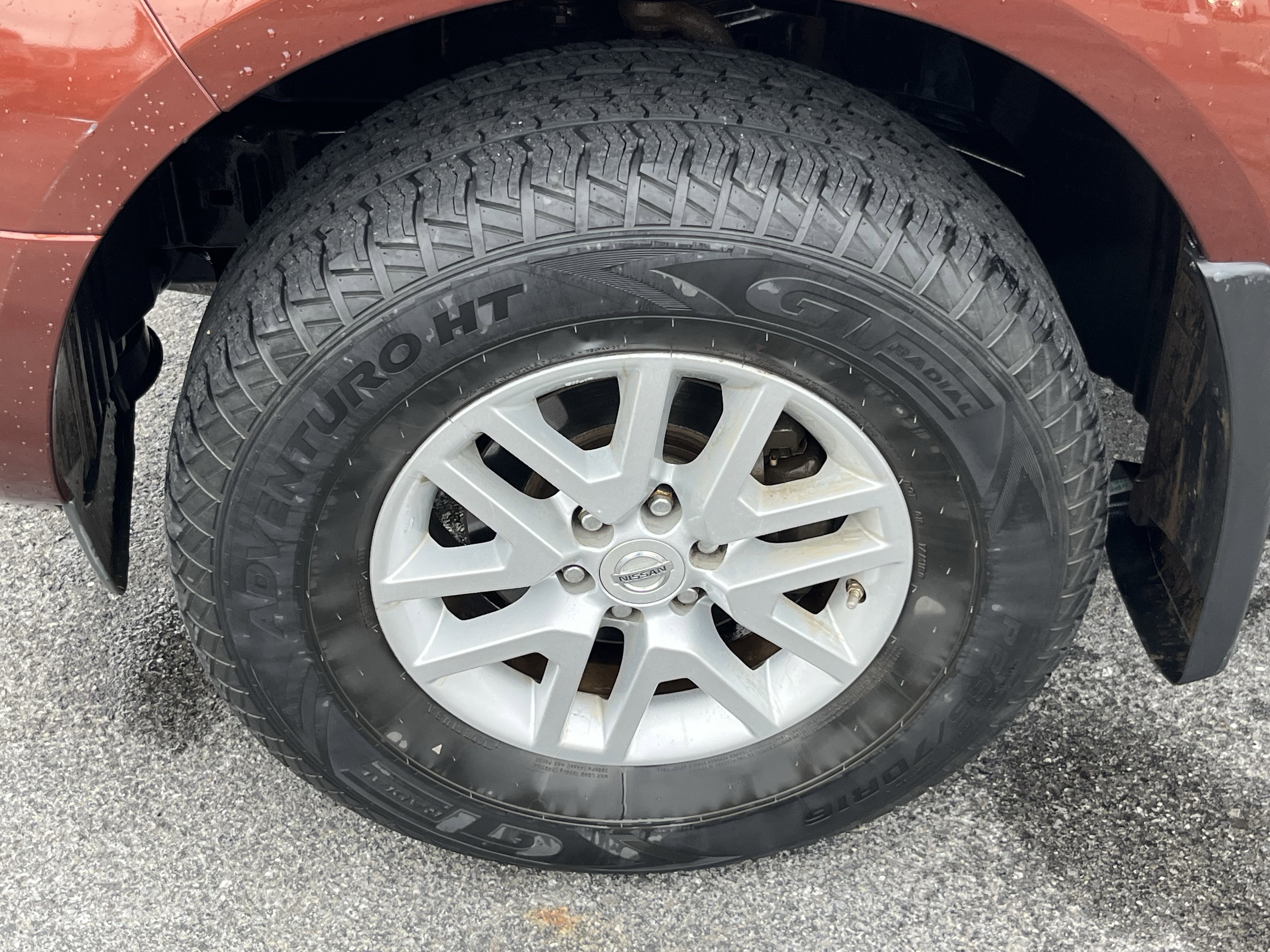 Used 2016 Nissan Frontier SV w/ SV Value Truck Package AWD/4WD image 10
