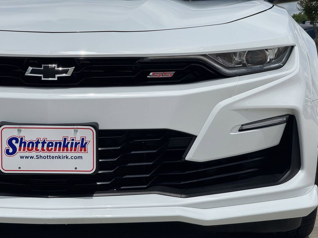 Used 2021 Chevrolet Camaro SS w/ Redline Edition RWD image 8