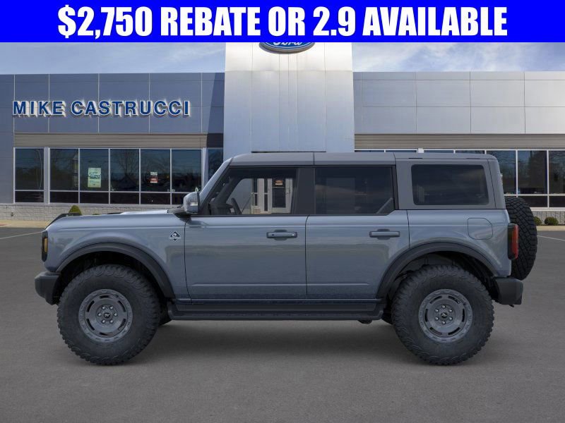 New 2025 Ford Bronco Outer Banks w/ Sasquatch Package image 3