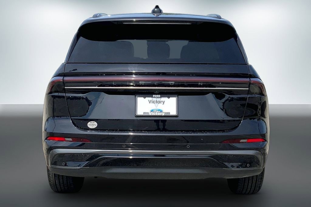 Used 2024 Lincoln Nautilus Black Label w/ Jet Appearance Package (87T) AWD/4WD image 4