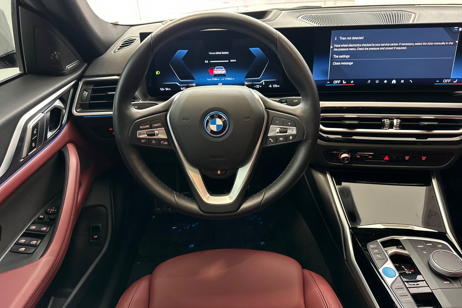 Certified 2024 BMW i4 eDrive35 w/ Premium Package RWD image 32